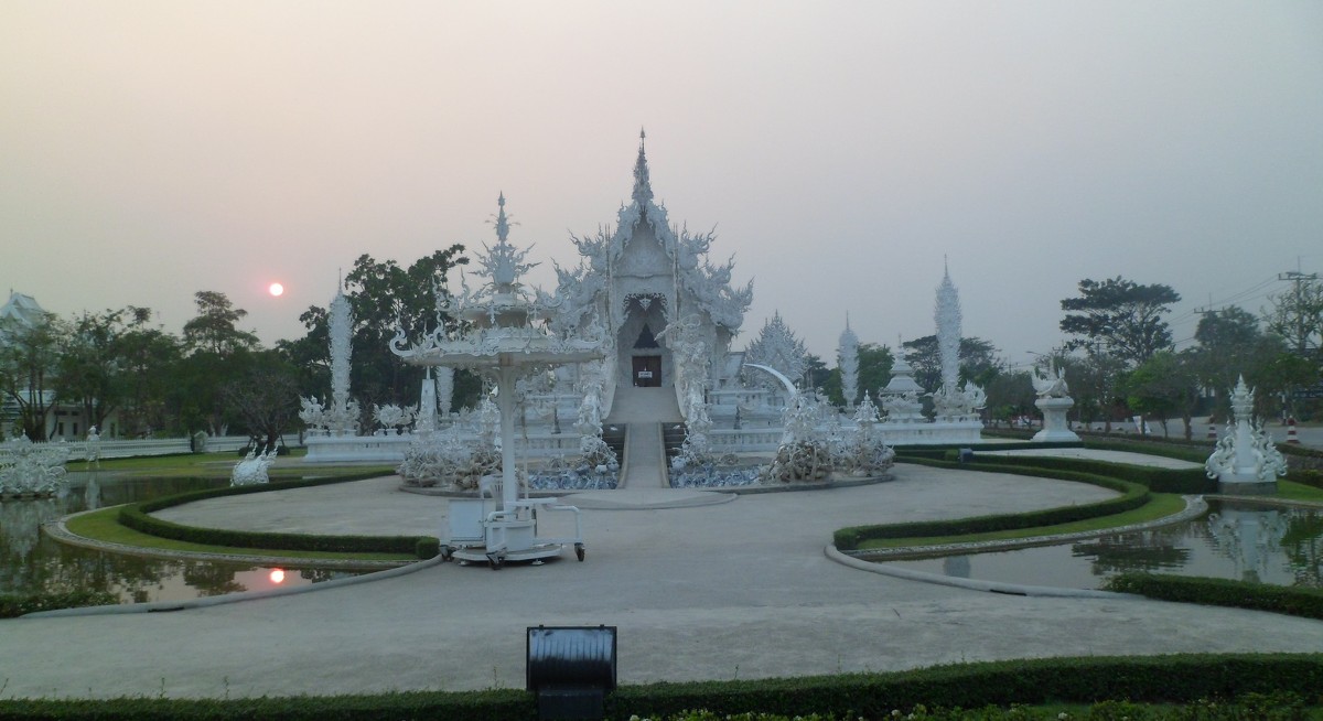 Белый Храм, Чаинграй , Таиланд - Наталья Елизарова
