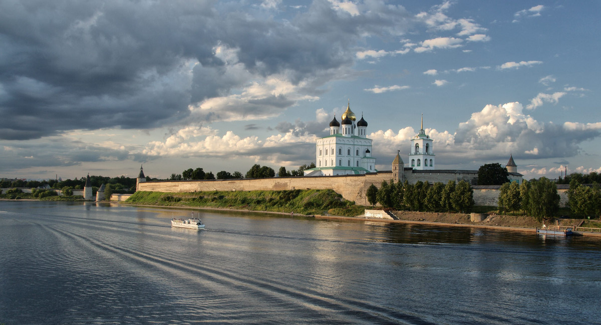 Псковский Кремль - Павел Дунюшкин