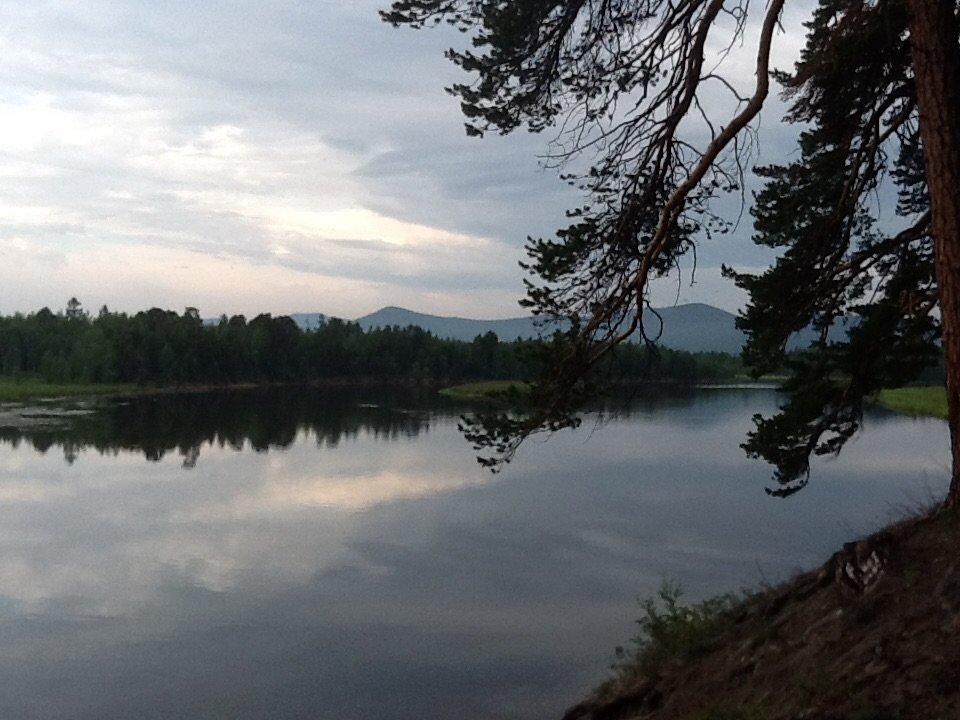 Утро на реке Кика , которая впадает в Байкал - Сергей Банаев