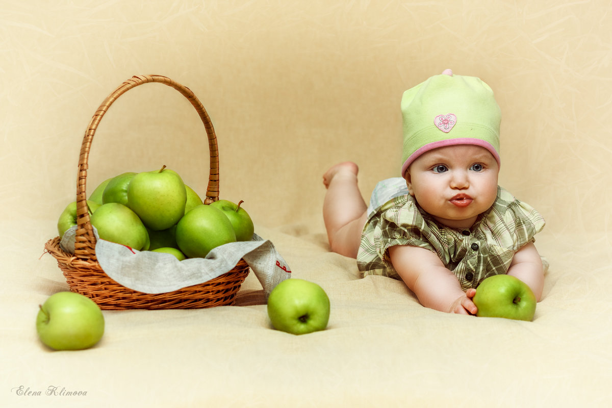 Про яблочки и игривое настроение. - Elena Klimova