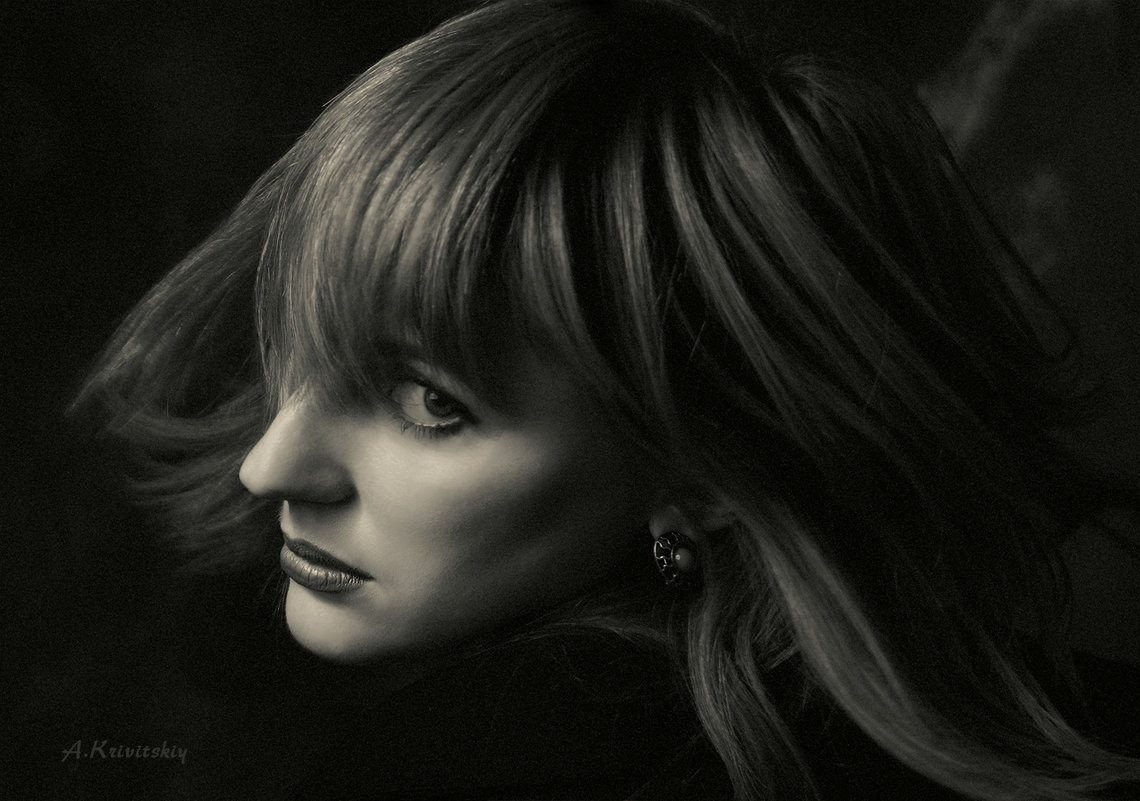 Monochrome portrait of a girl. - krivitskiy Кривицкий