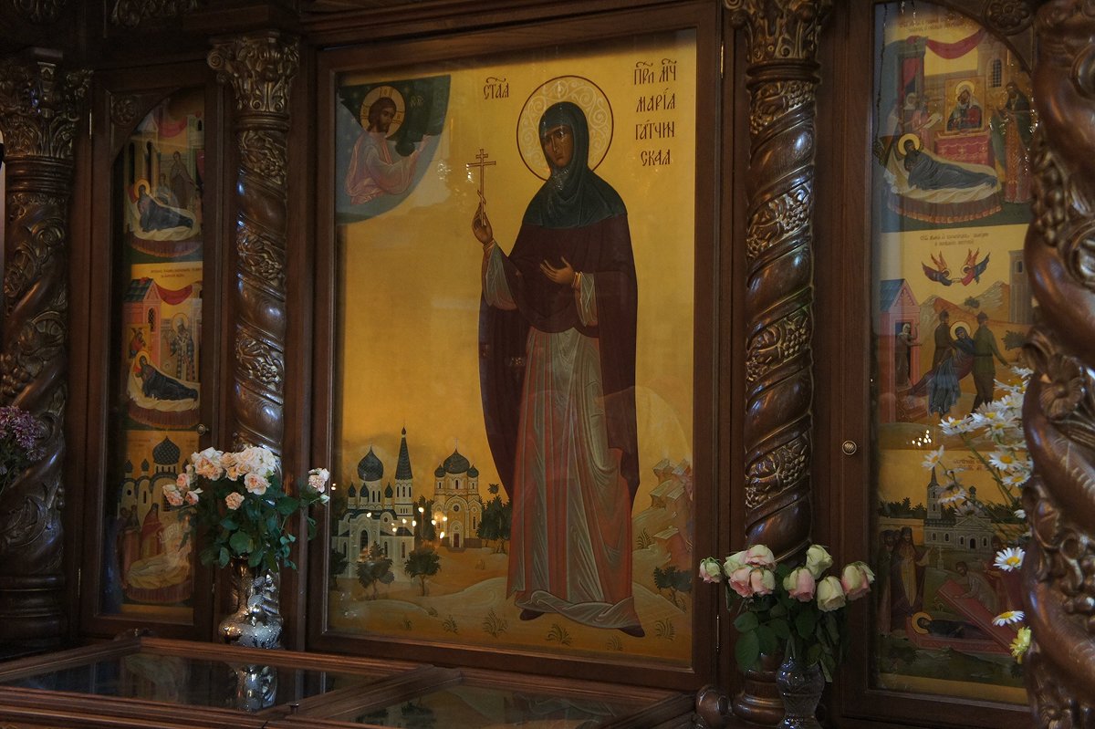 Рака с мощами святой Марии Гатчинской в Павловском соборе (г. Гатчина) - Елена Павлова (Смолова)