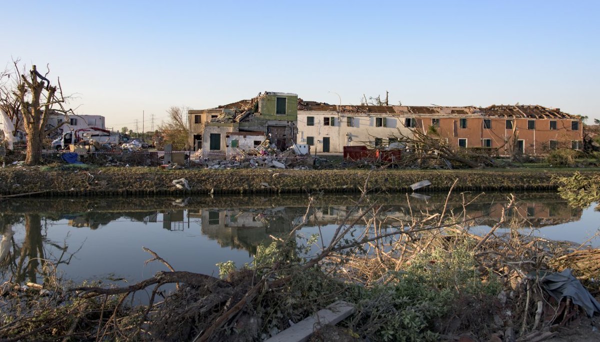 Разрушения после торнадо,Венеция-Мира - Олег 