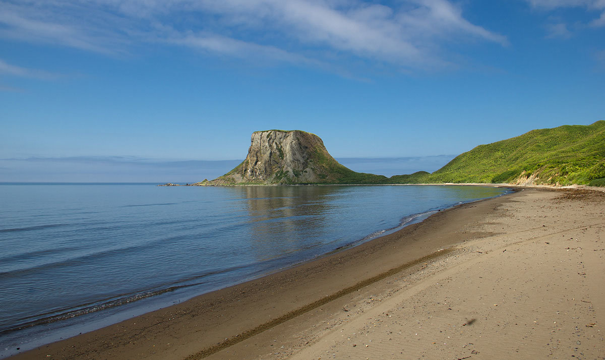 Мыс острый Сахалин