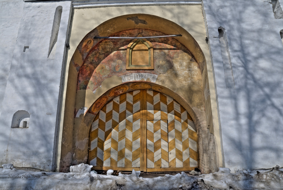 врата Спасского монастыря - Наталия Кошечкина