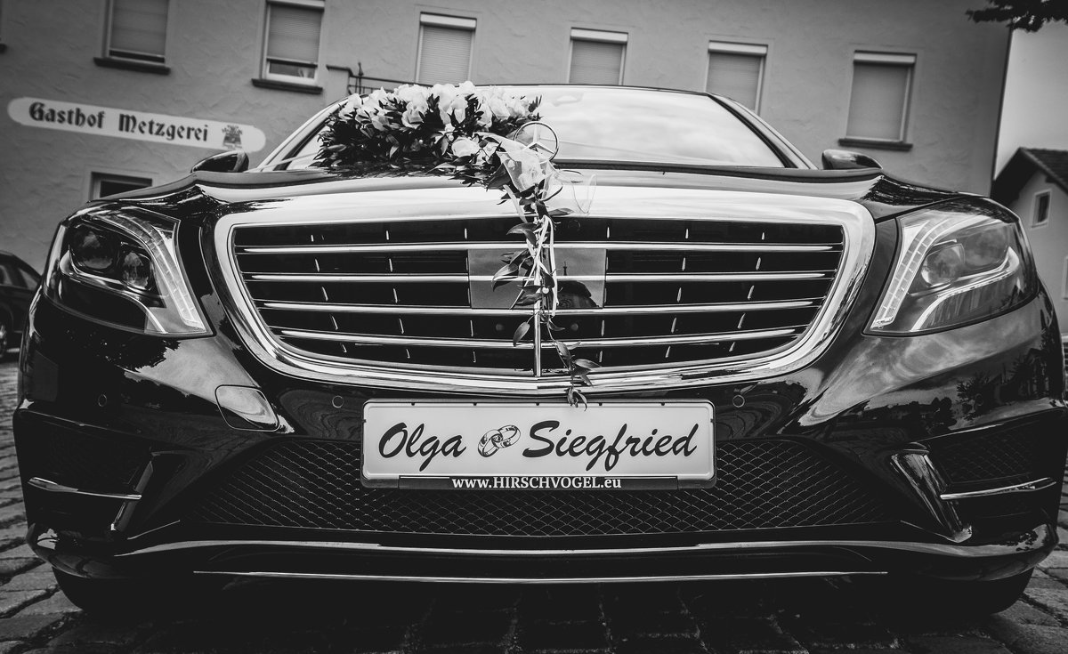 wedding car - Katerina Tighineanu