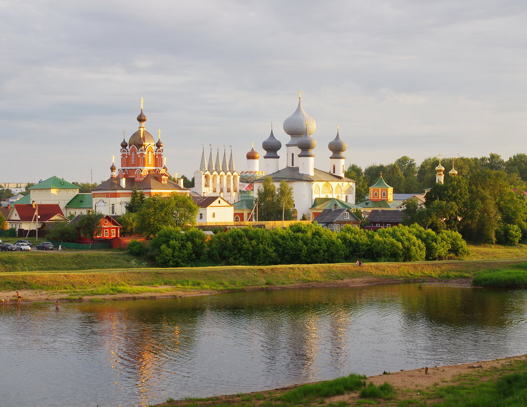 Тихвинский Богородичный Успенский мужской монастырь. - Ирина Нафаня