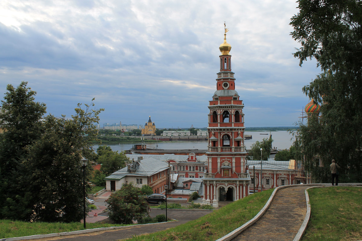 Вид на колокольню Церкви Собора Пресвятой Богородицы - Наталья Гусева