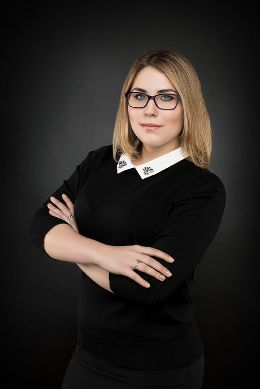 Женский деловой портрет - Алина Мартынова