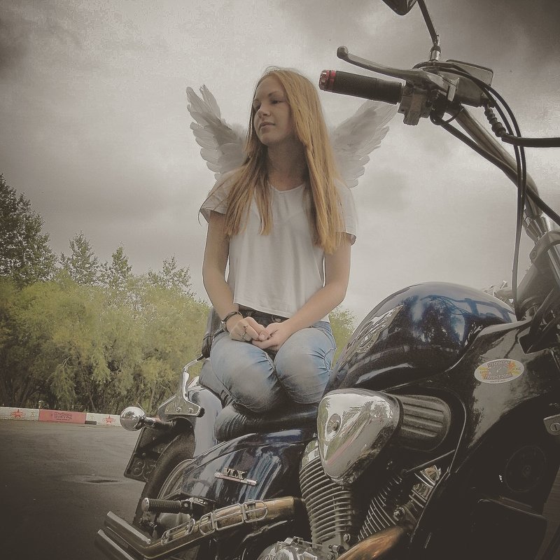 Moto angel - Татьяна Карканица