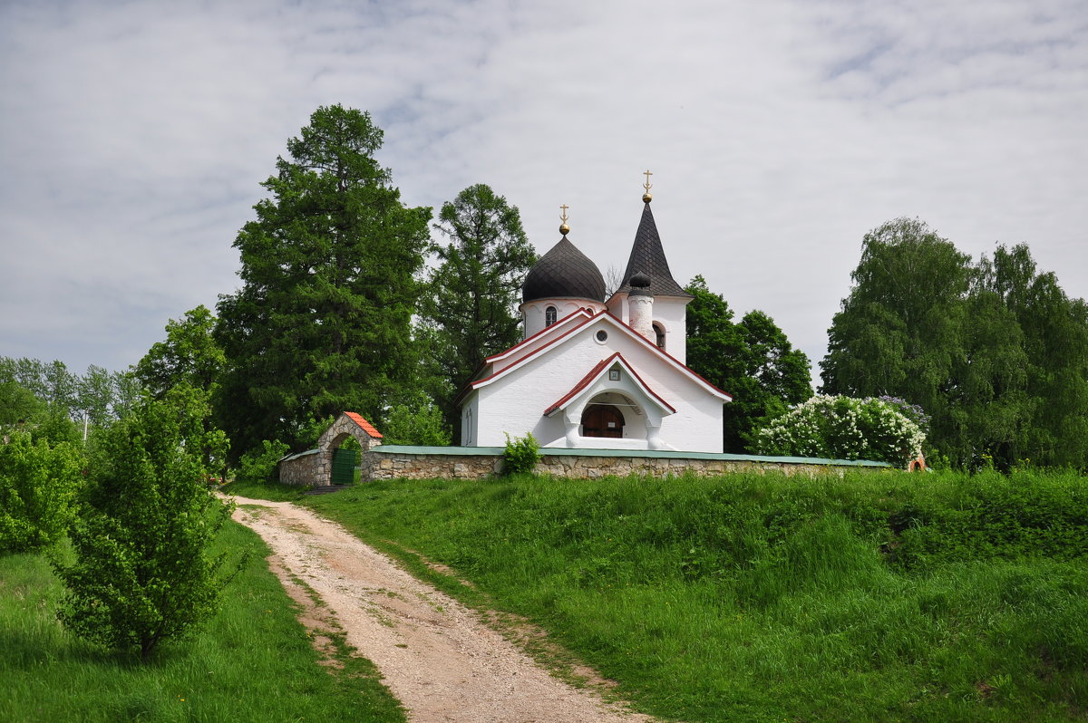 Троицкая церковь - Августа 