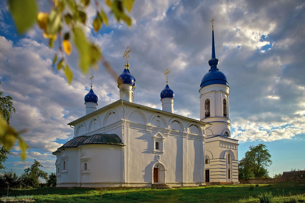 Храм Успения Пресвятой Малоярославец