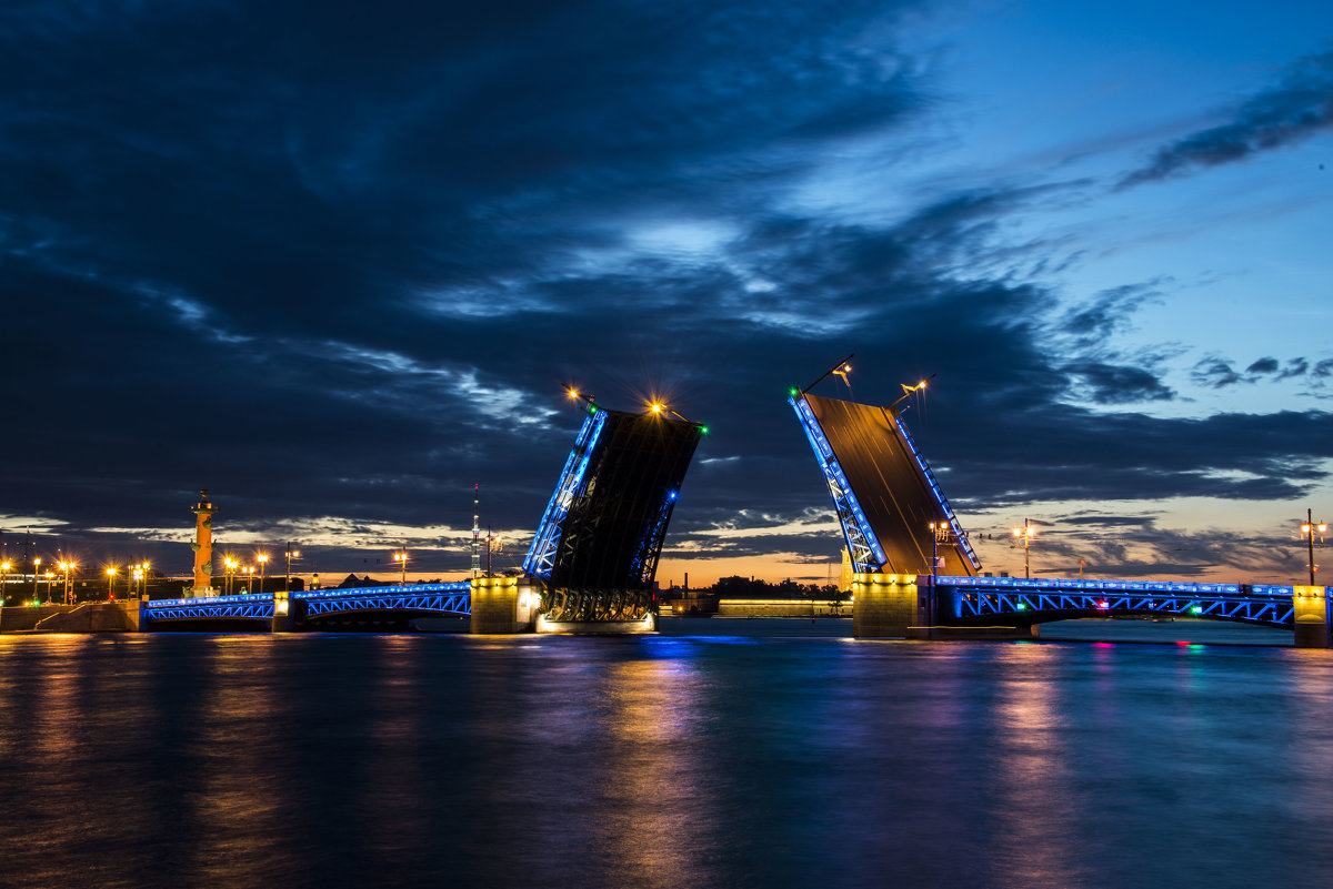Разводка Дворцового моста - Alexey alexeyseafarer@gmail.com