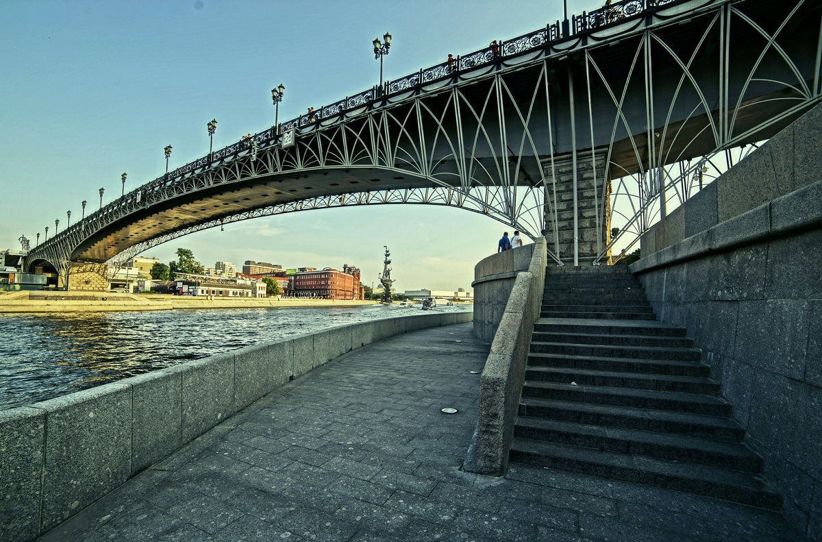 Мост через реку - Алексей Соминский