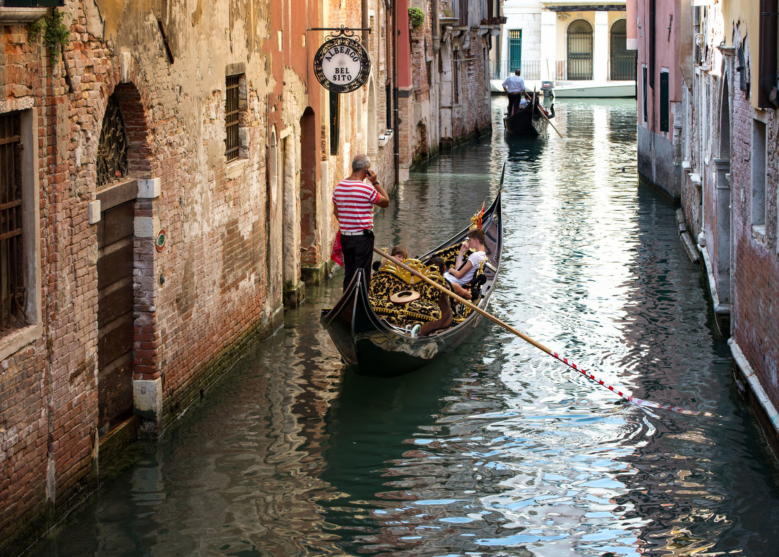 Barche  Gondole  Venezia - Олег 