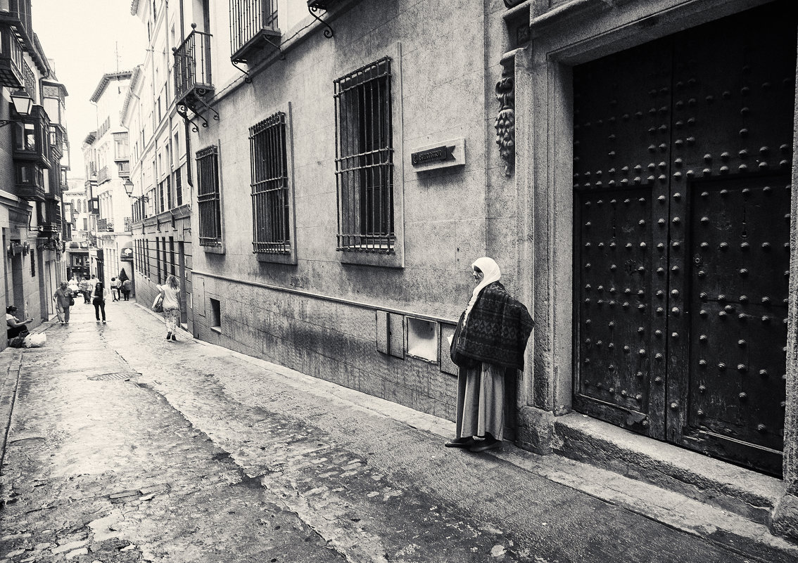 На улице в Толедо (Испания) - Андрей Крючков