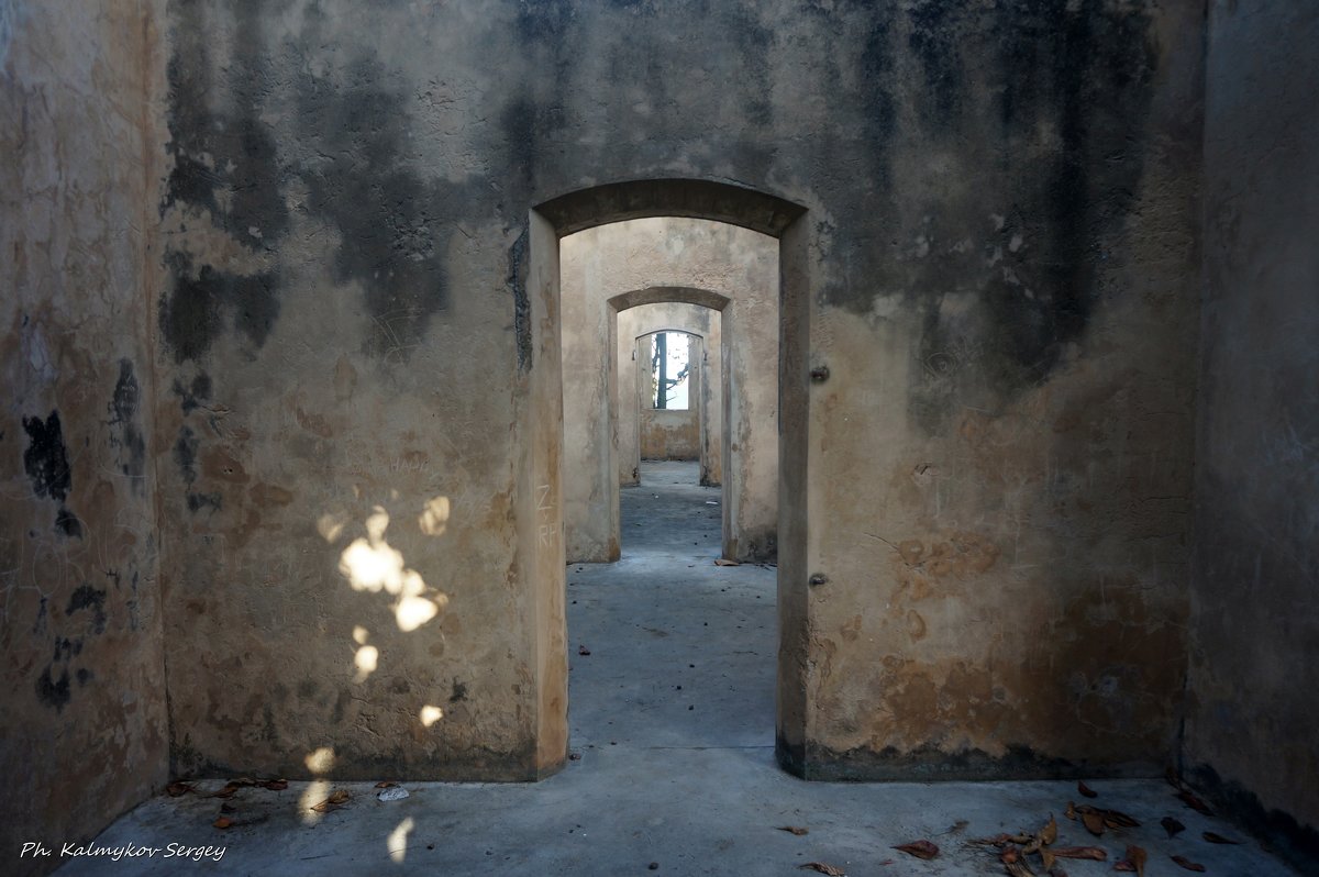 Старый заброшенный форт (Доминиканская Республика) - KS Photo
