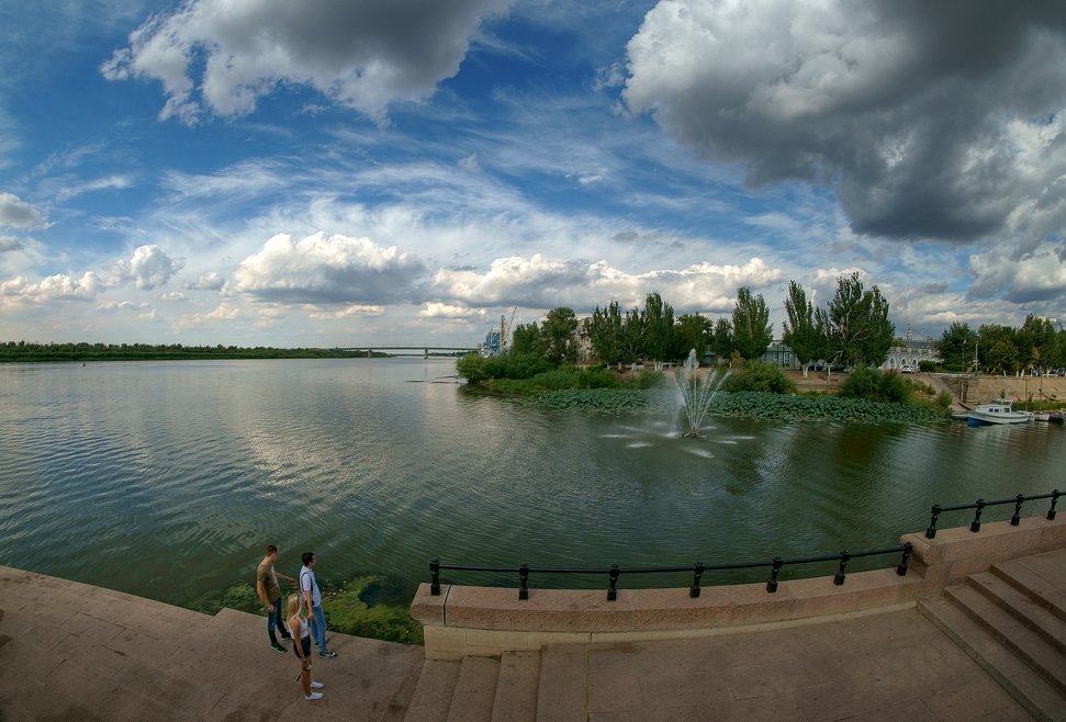 Астрахань. Фонтан на воде. - Валерий Konstantinovich