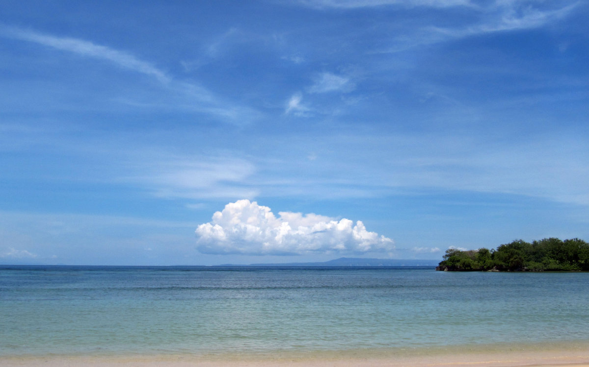 Остров Бали, облако над Индийским океаном - Anjelika Reshetnikova