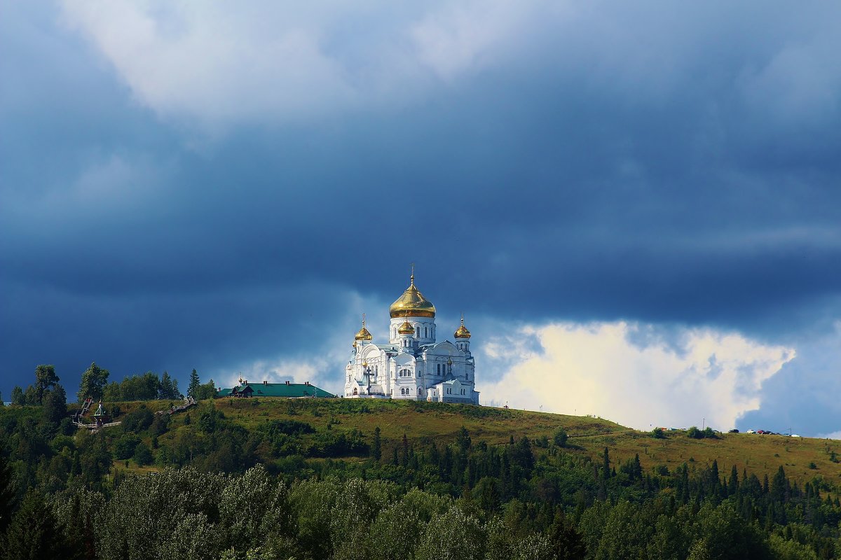 Белогорский  монастырь - Natalia 