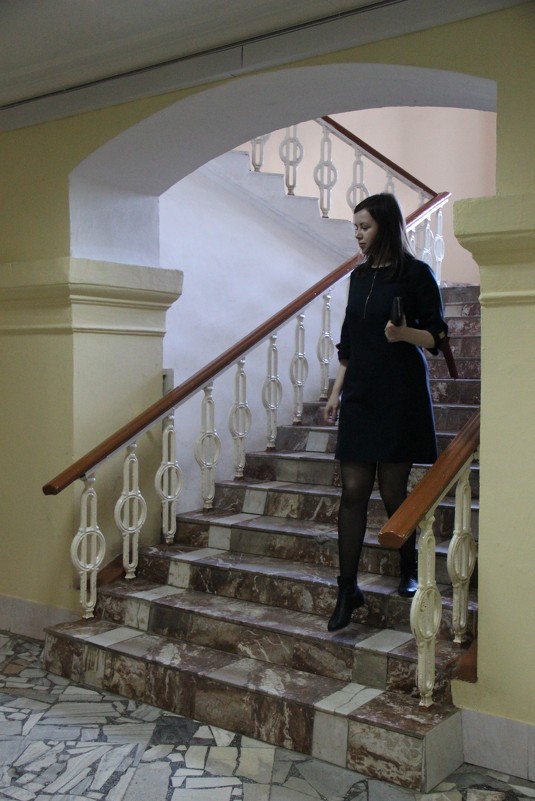 по лестнице - Лана Lana