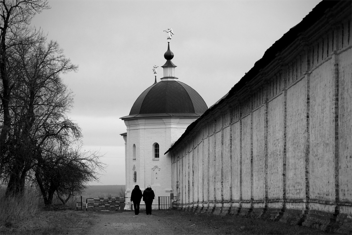Монастырь - Сергей Сашов