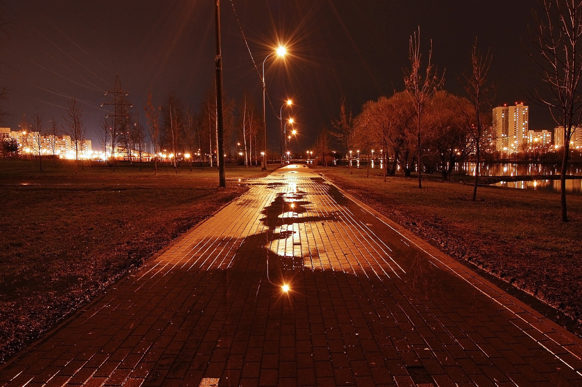Ночь, улица, фонарь. - Наталья Красникова