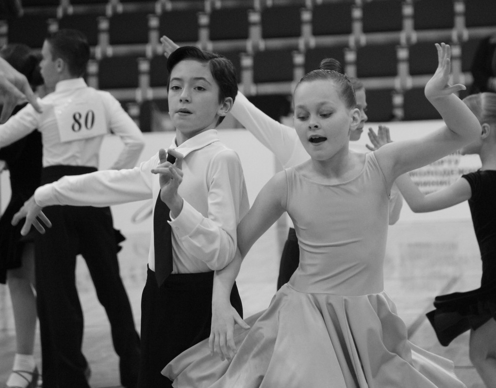 Танцы - Marina Pelymskaya
