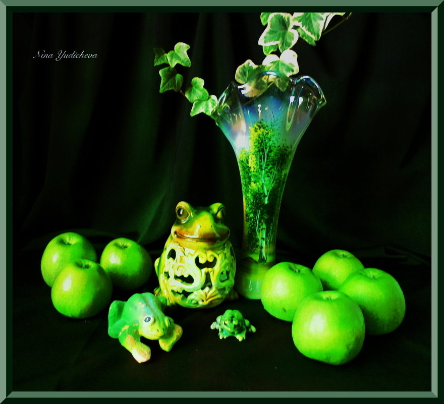 Натюрморт "Зелёные яблоки" - Nina Yudicheva