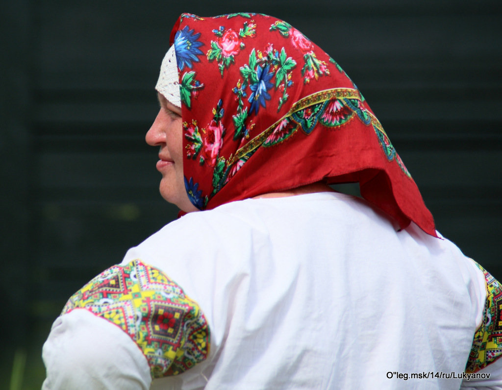 есть женщины в русских селеньях - Олег Лукьянов