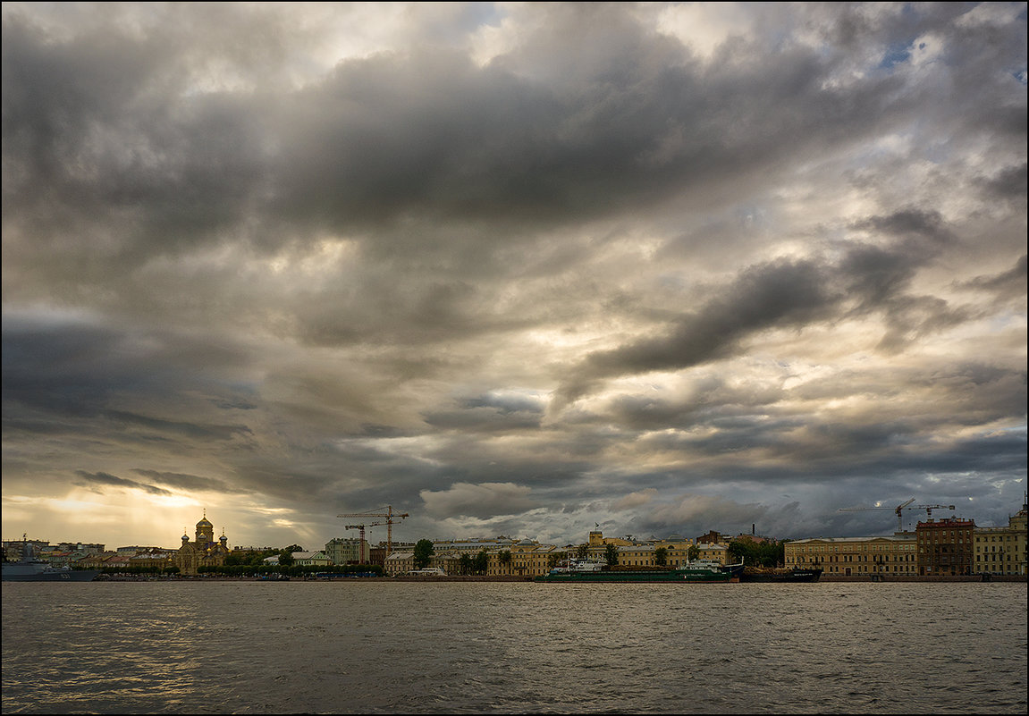 Осеннее небо в Питере