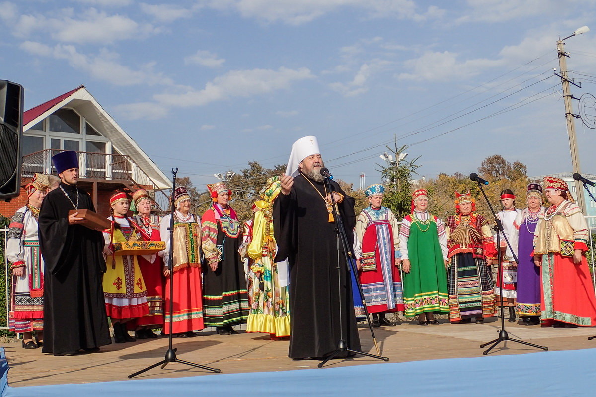 *** - Сергей Старовойт