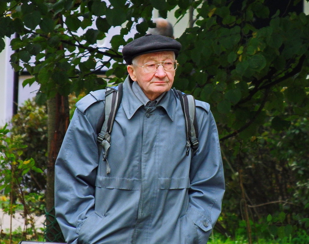 Городские зарисовки. Современники и современницы. - Геннадий Александрович