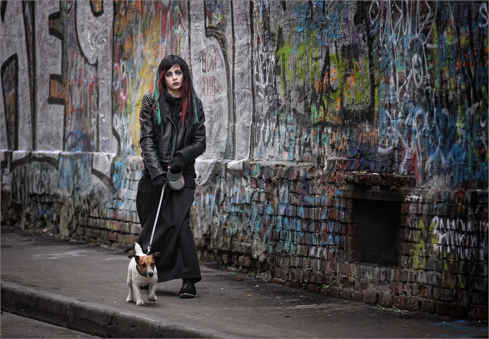 Girl and dog - Анна Корсакова