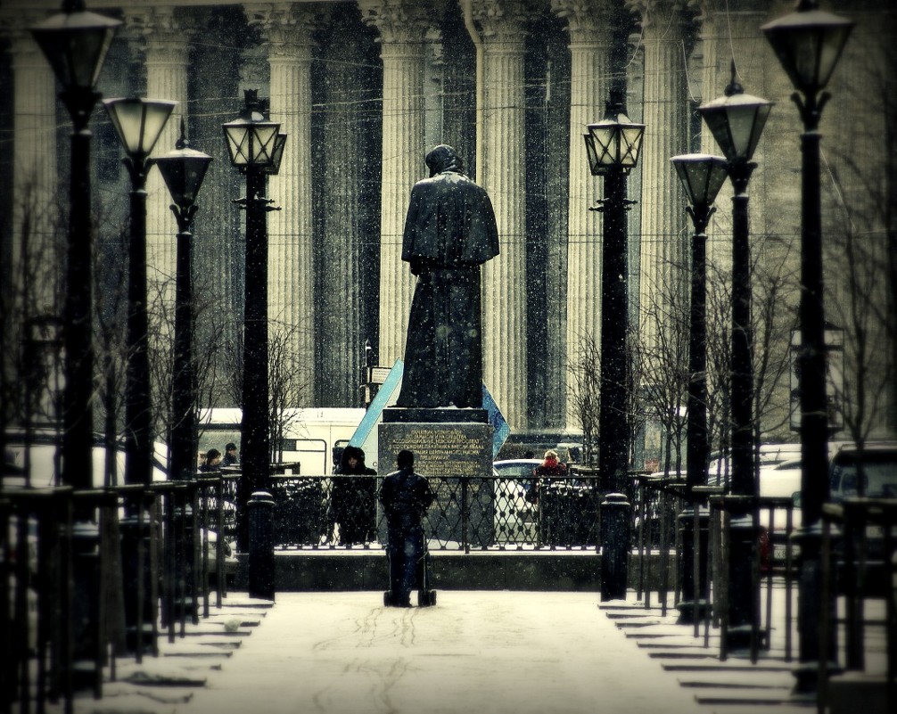 Памятник - Алексей Астафьев