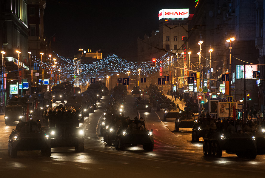 Ночная репетиция Парада в Москве. - Максим Сергеевич