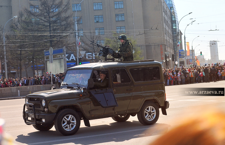 9 мая, парад военной техники - Алия Арзаева