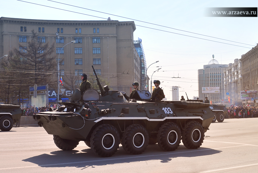 9 мая, парад военной техники - Алия Арзаева