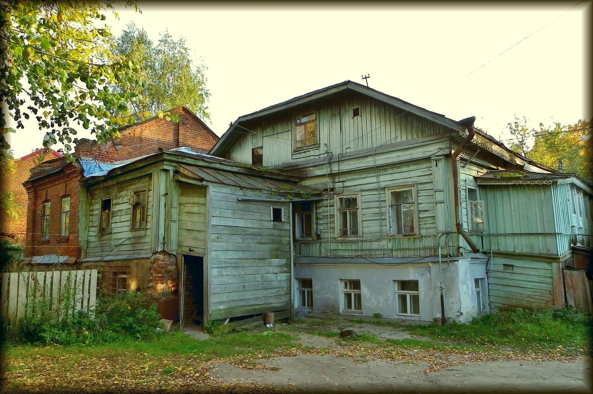 Старые дворы... - Святец Вячеслав 