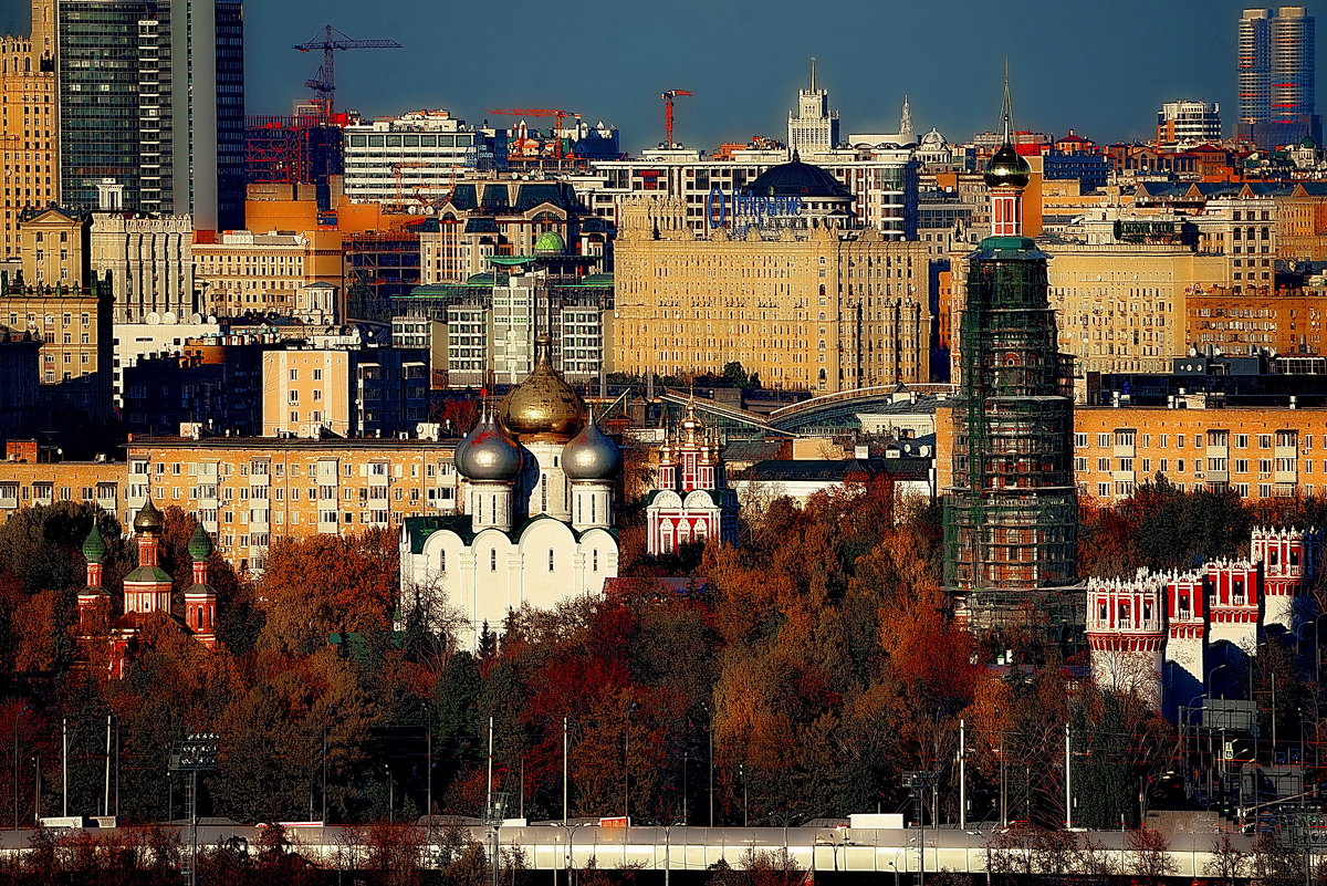 ОСЕННЯЯ  МОСКВА . - Гераскин  Вадим  Георгиевич 