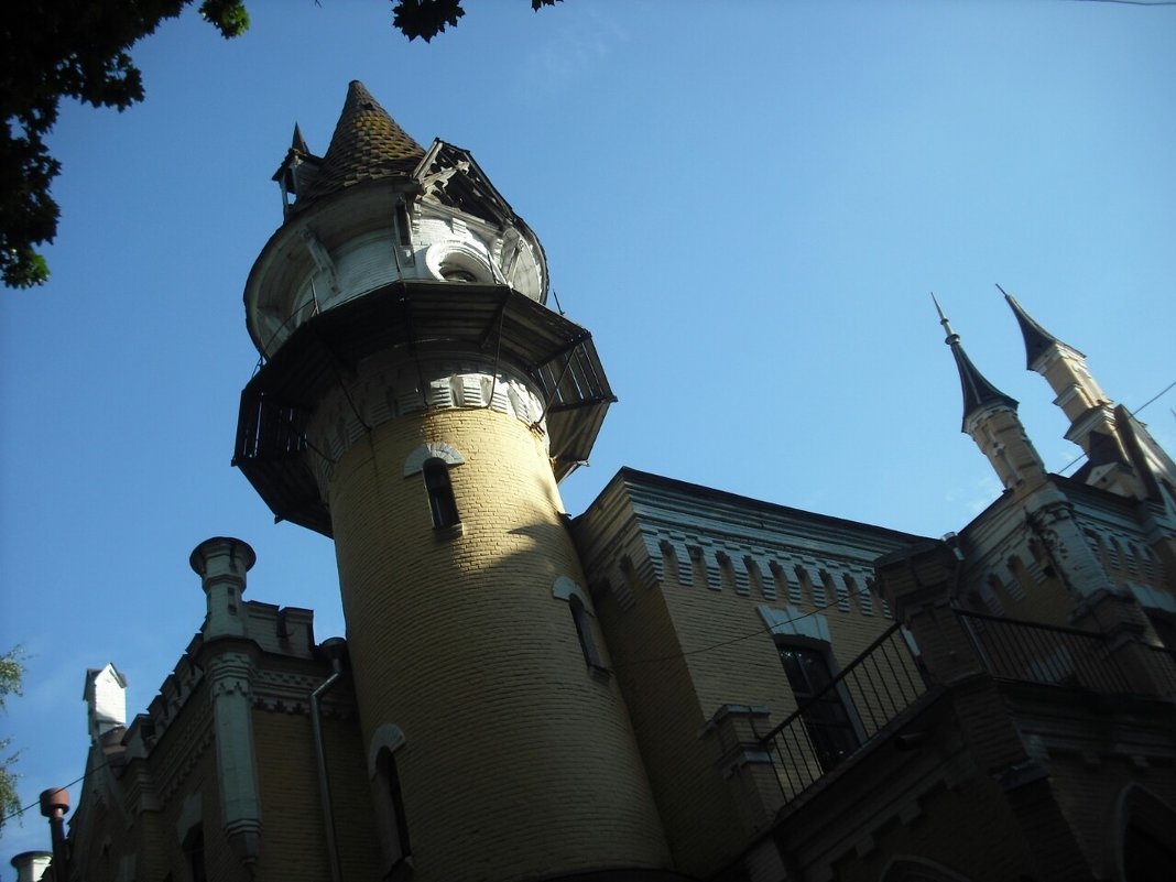 Башня замка - Денис Бугров 