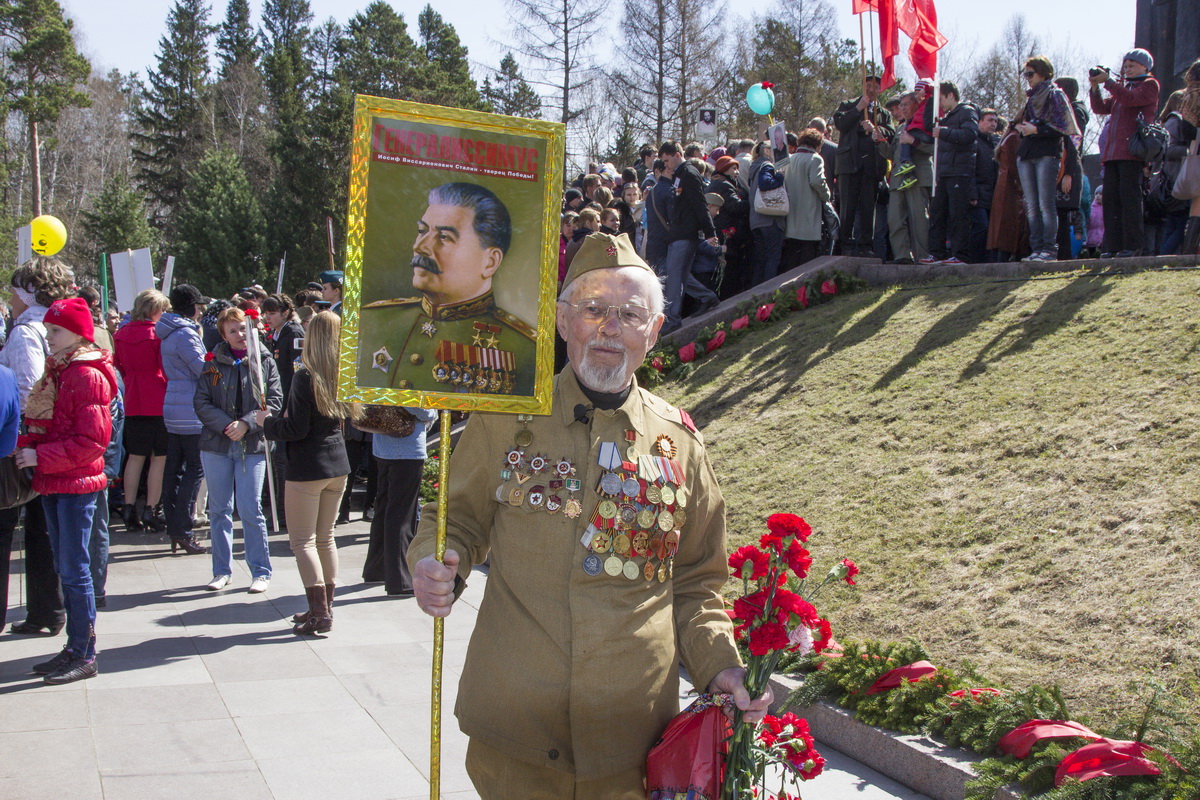 ТОМСК  . 9  МАЯ  2013 - михаил пасеков