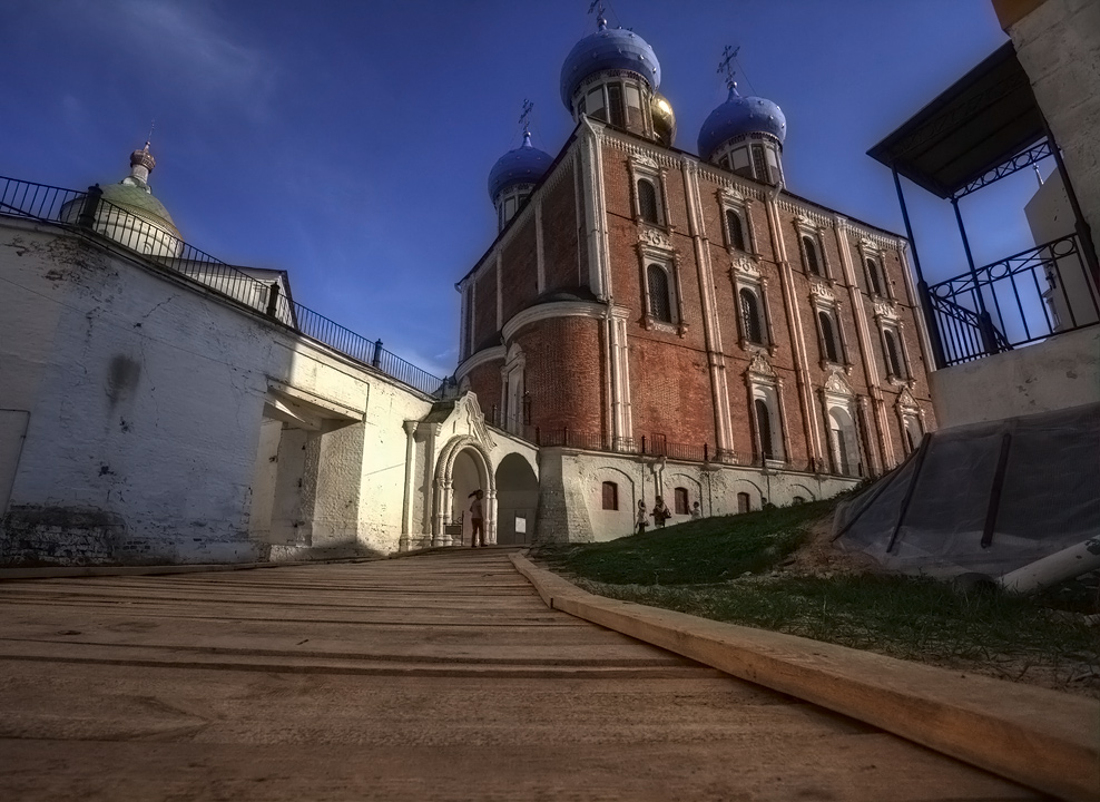 Кремлевские зарисовки - Симон Айтес