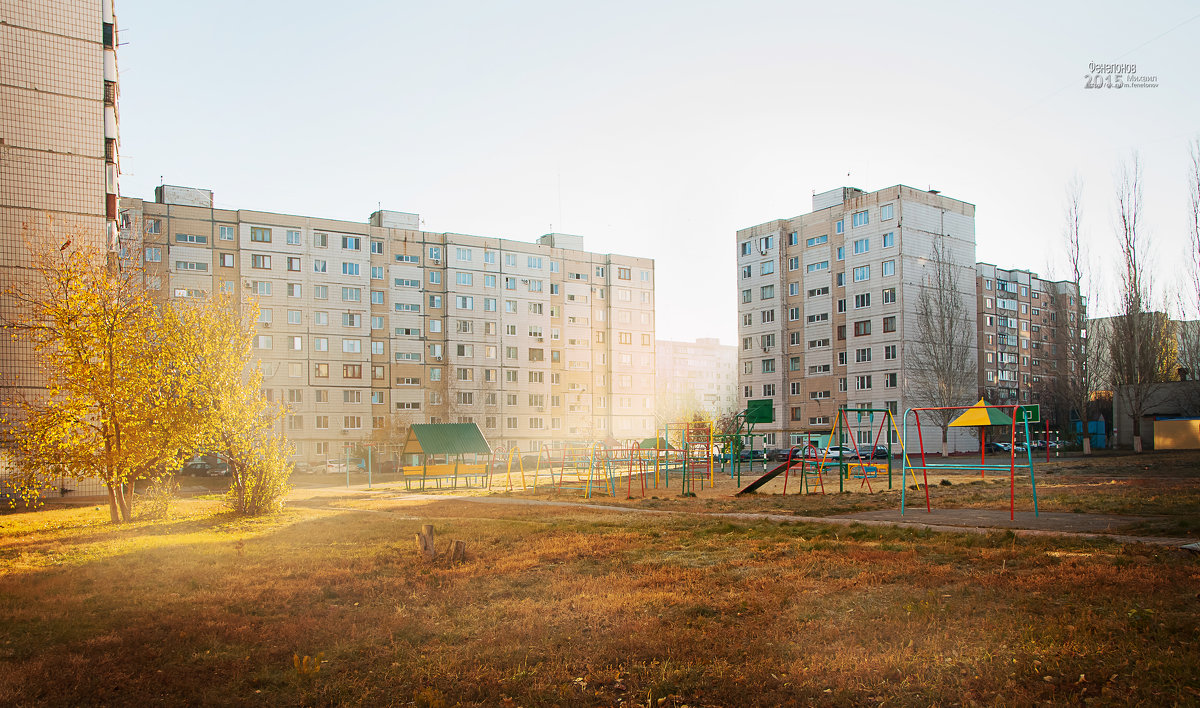 Воскресное утро - Михаил Фенелонов