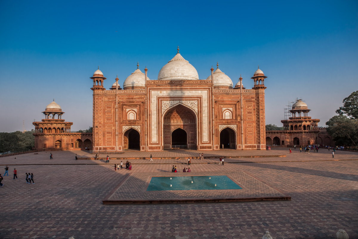 Индия.Мечеть комплекса Тадж-Махал - юрий макаров