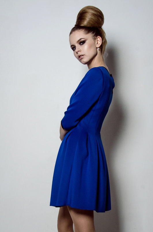 blue dress - Марк Додонов