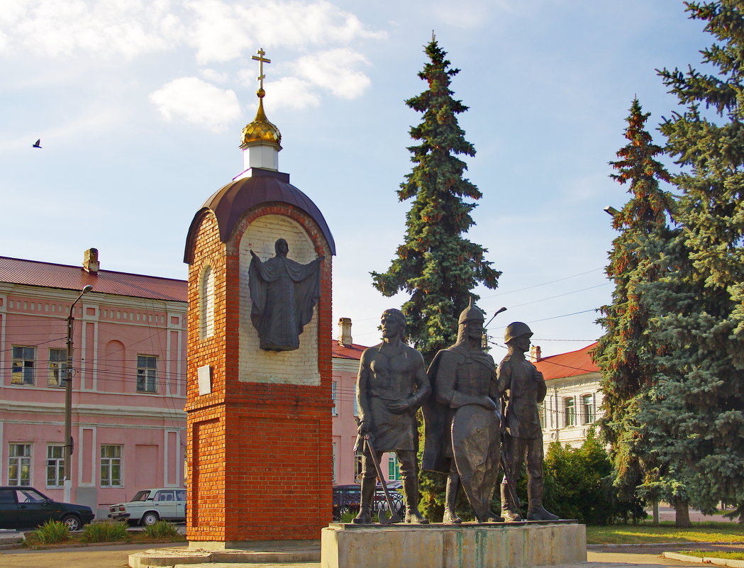 Памятный знак в честь 850-летия основания города Елец. - Ирина Нафаня