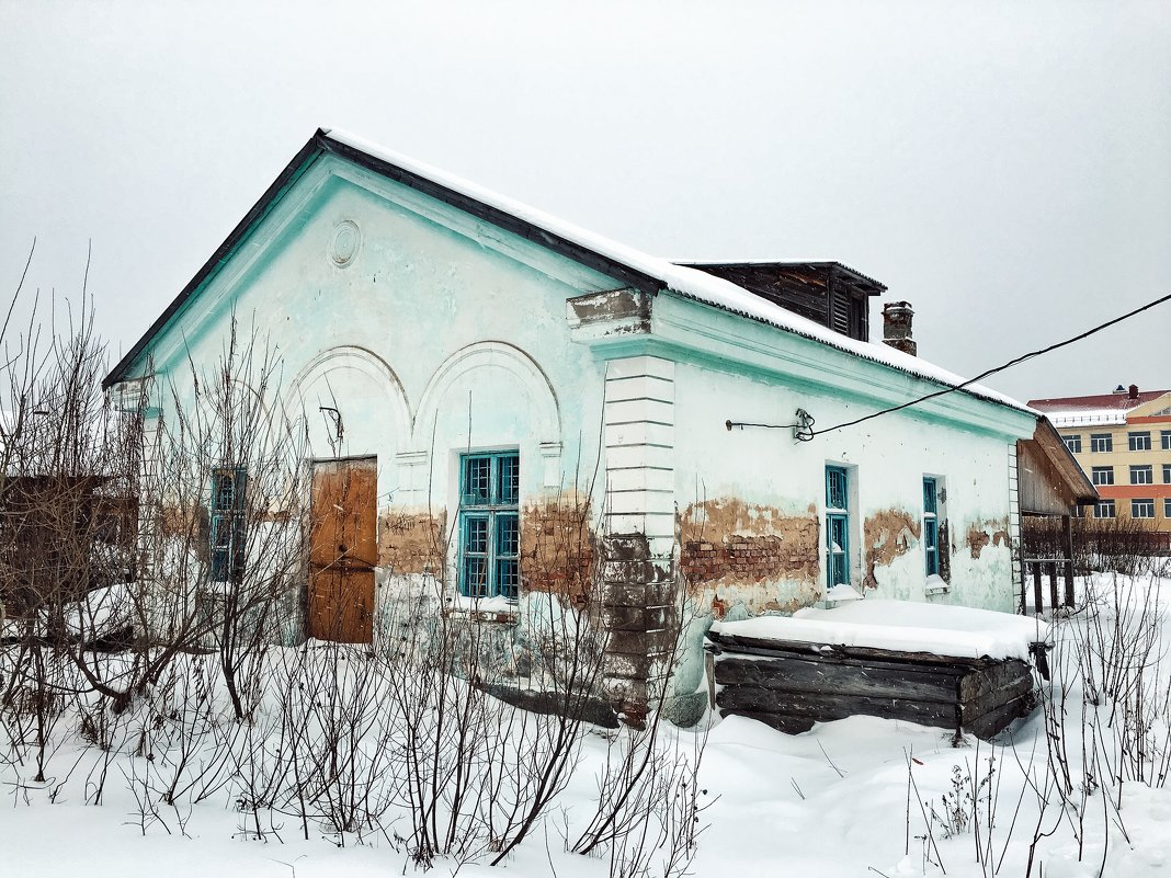 Заброшенное здание - Сергей Селевич