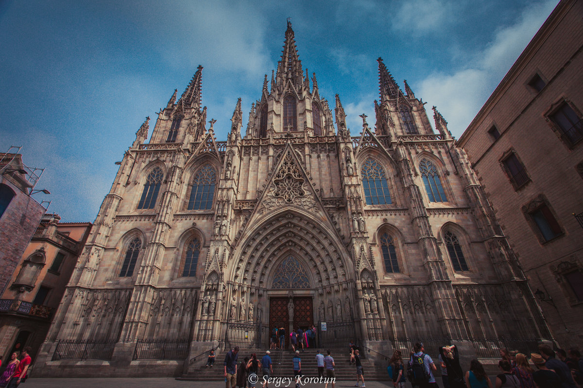 La Catedral de la Santa Cruz y Santa Eulalia - Sergi 