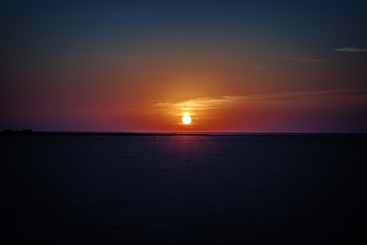 Закат на озере Эльтон - OzMann 